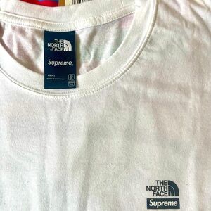 The Supreme tee x NorthFace collab.